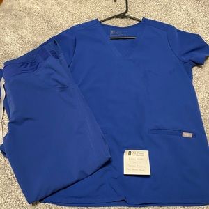 Figs royal blue set (see pics)